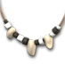 Soubor:Černý náhrdelník z kostí.png