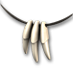 Soubor:Černý náhrdelník ze zubů.png